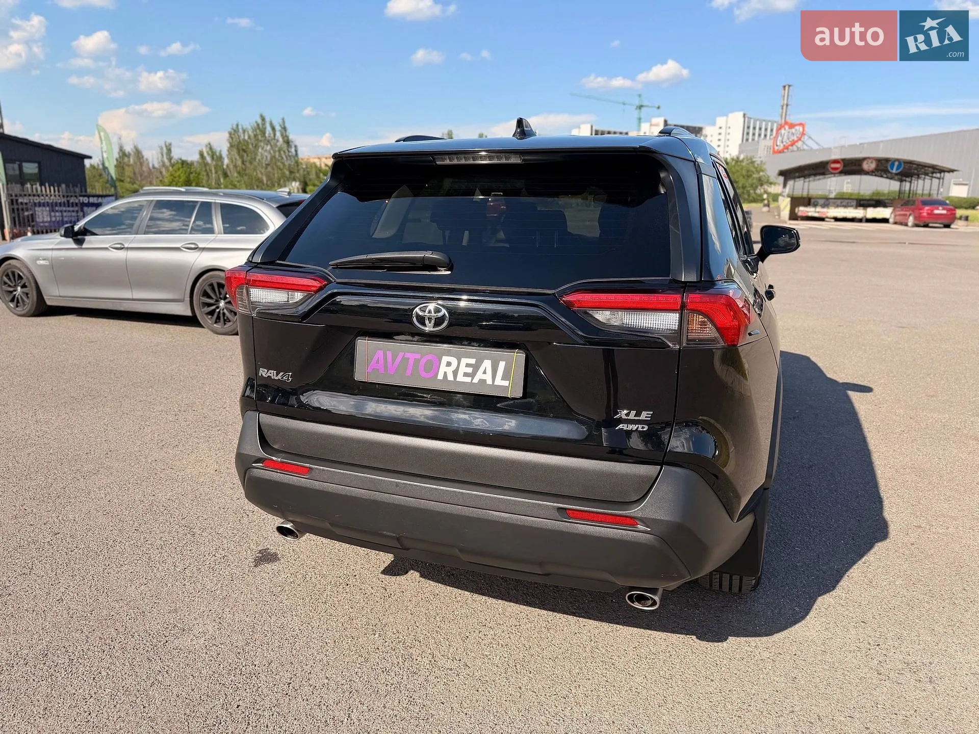 2020 Toyota RAV 4 - мініатюра 26