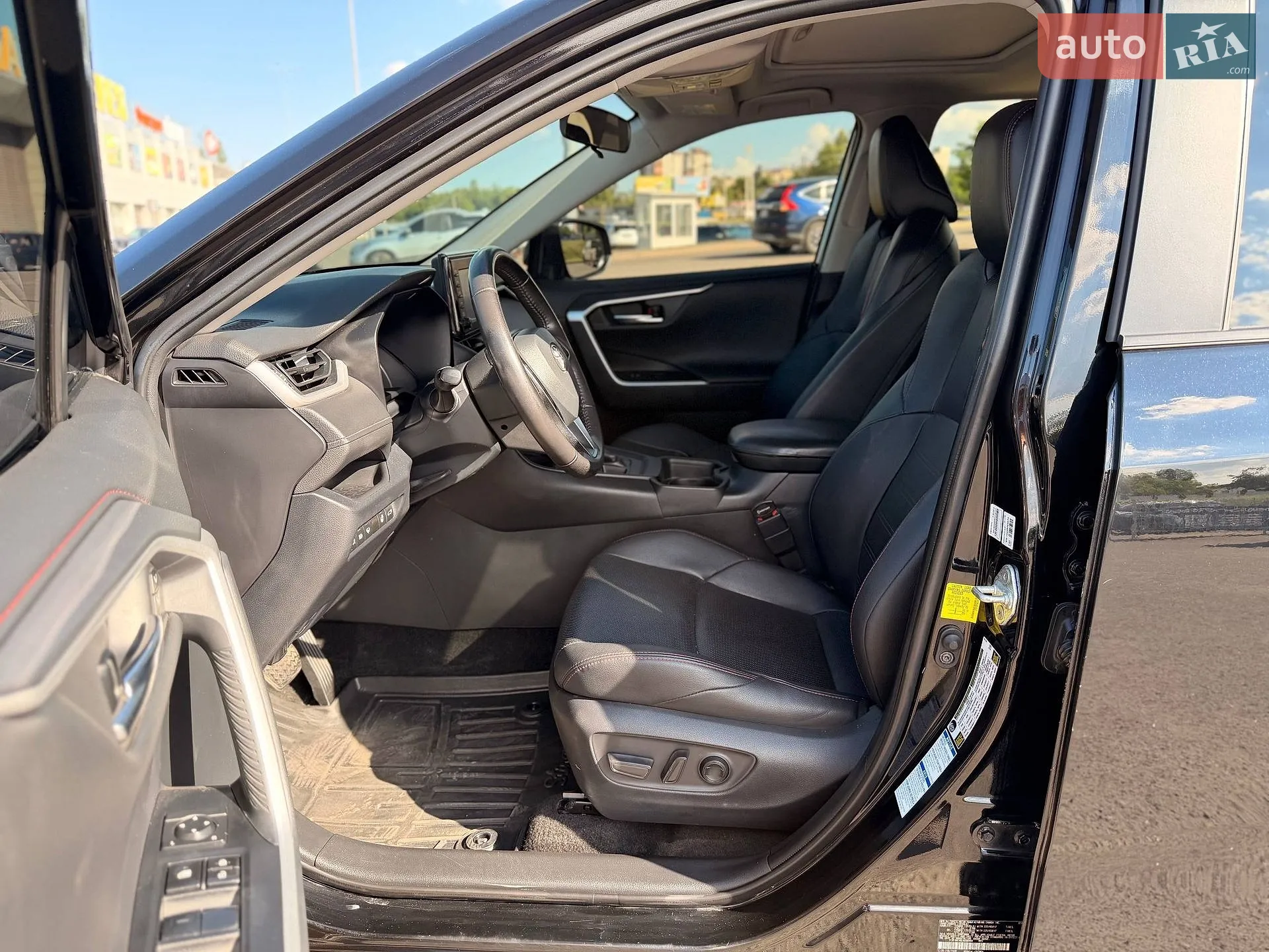 2020 Toyota RAV 4 - мініатюра 39