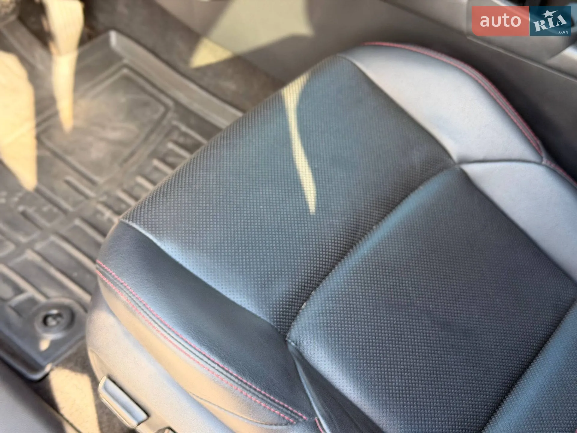 2020 Toyota RAV 4 - мініатюра 41