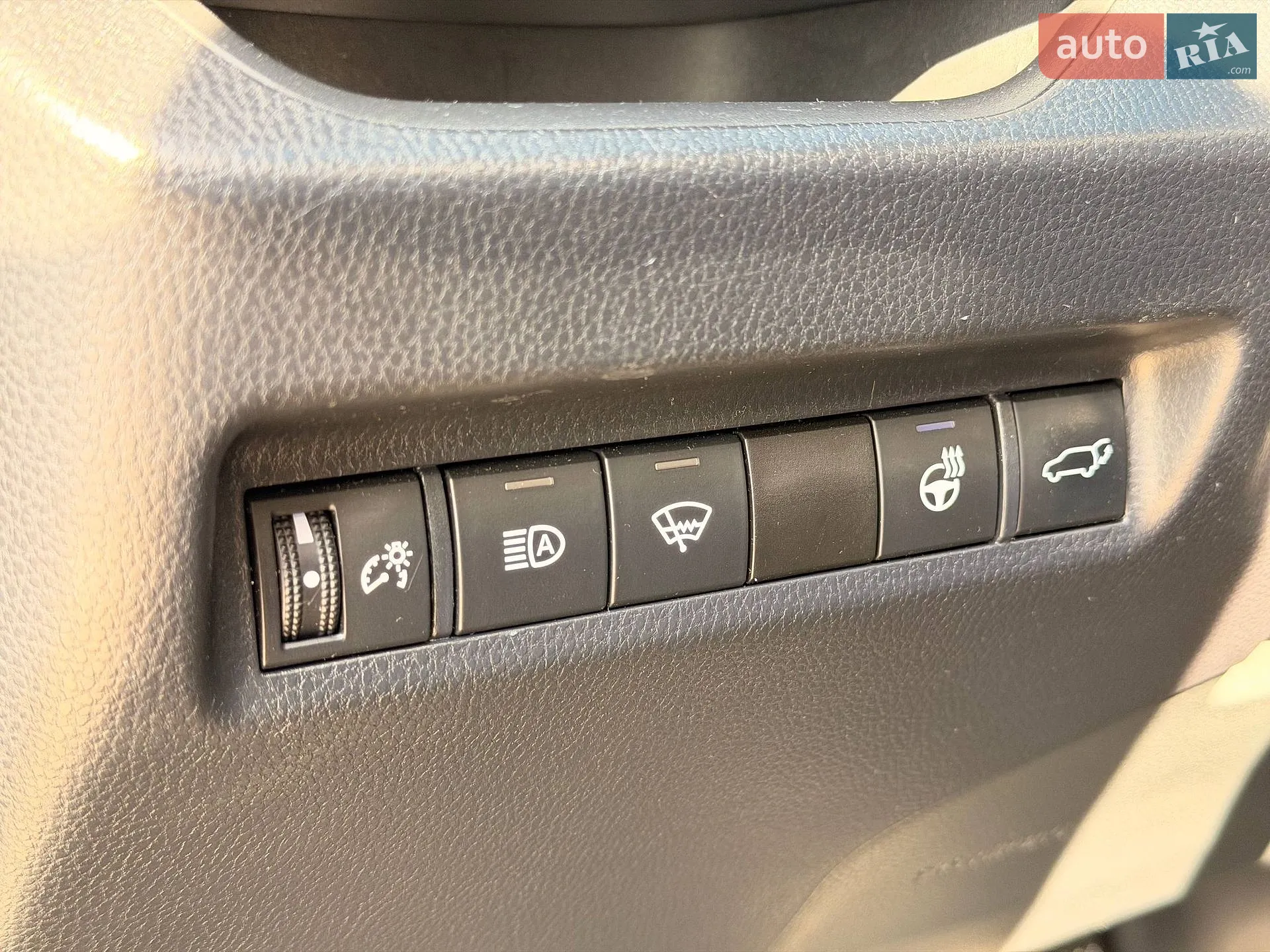 2020 Toyota RAV 4 - мініатюра 44