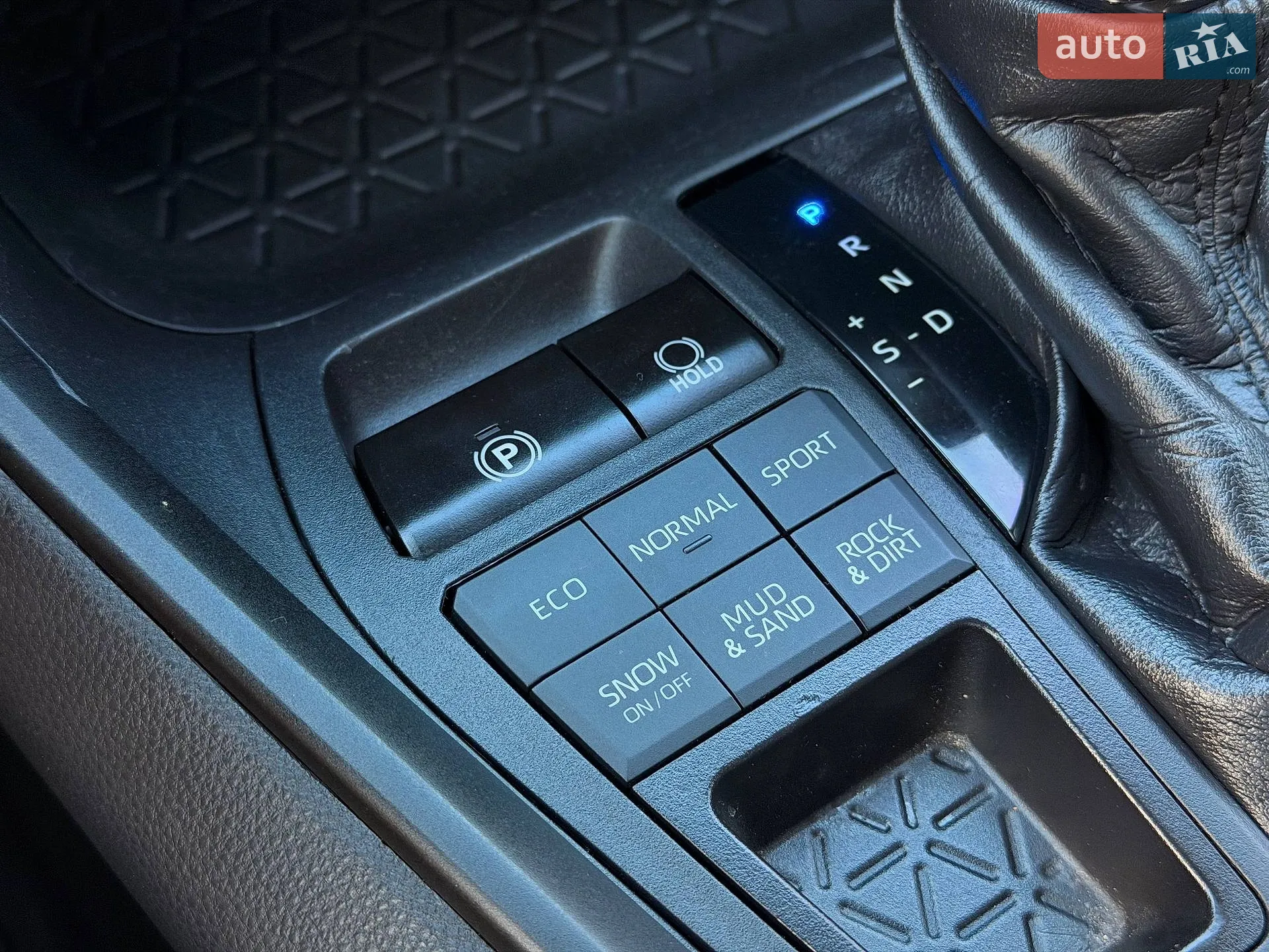 2020 Toyota RAV 4 - мініатюра 84