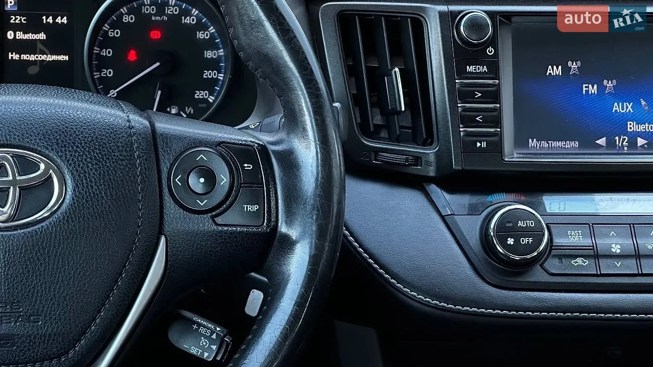 2018 Toyota RAV 4 - мініатюра 16