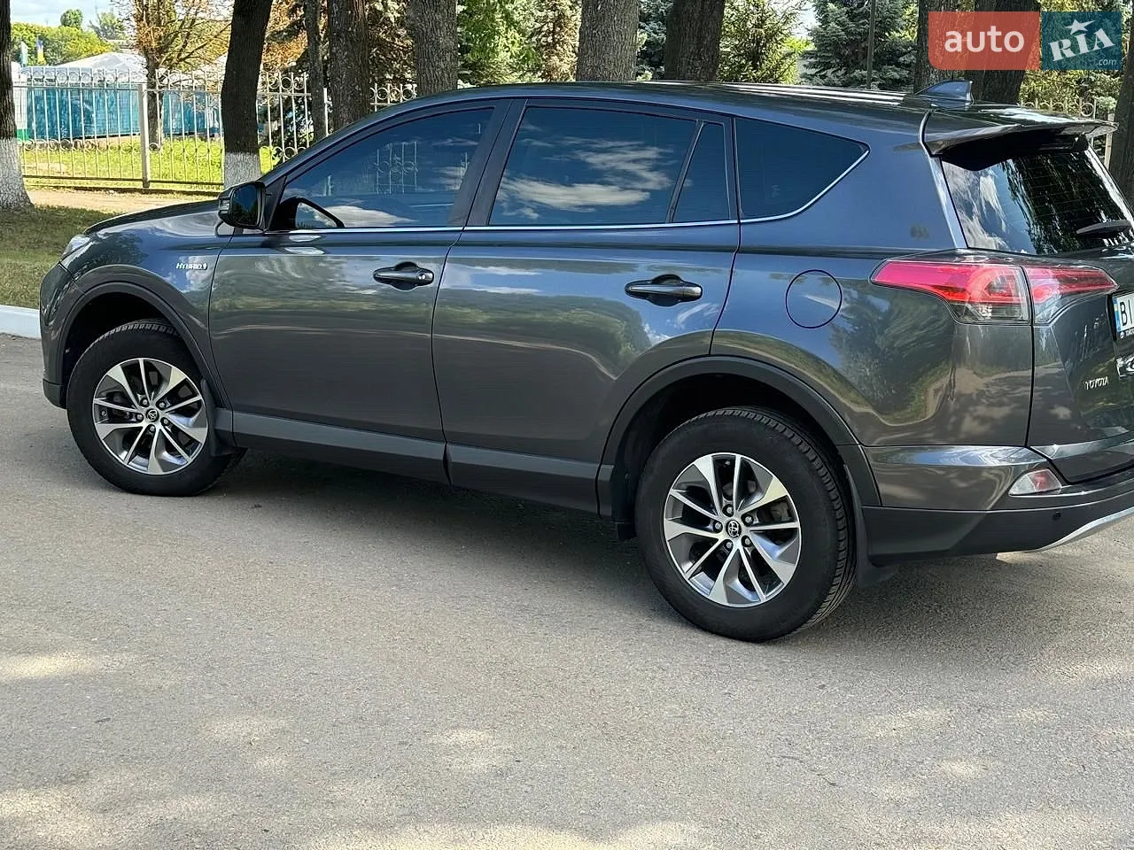 2017 Toyota RAV 4 - мініатюра 4