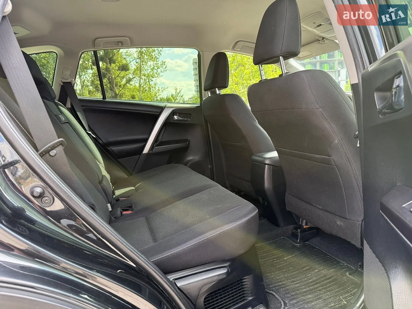 2017 Toyota RAV 4 - мініатюра 40