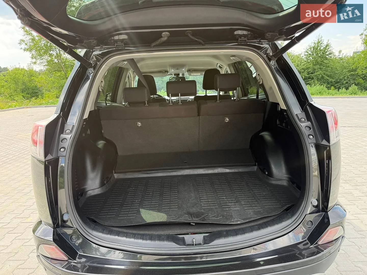 2017 Toyota RAV 4 - мініатюра 41