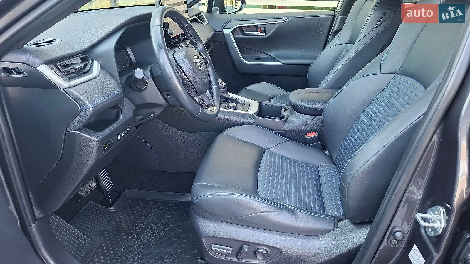2024 Toyota RAV 4 - мініатюра 13