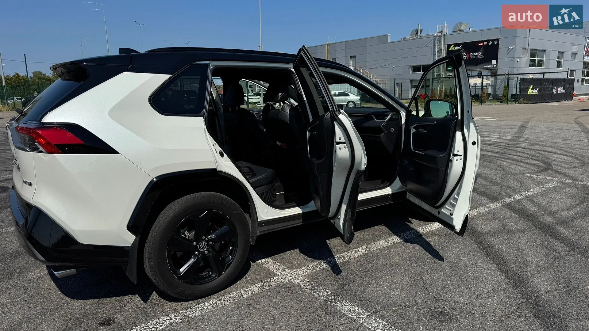 2021 Toyota RAV 4 - мініатюра 13