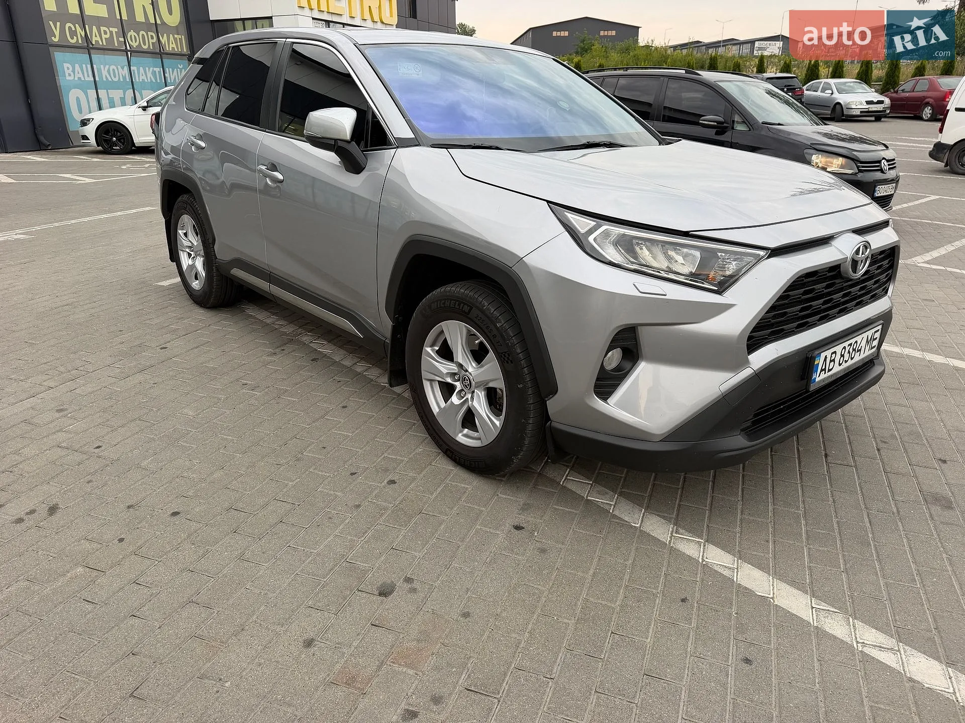 2021 Toyota RAV 4 - мініатюра 6