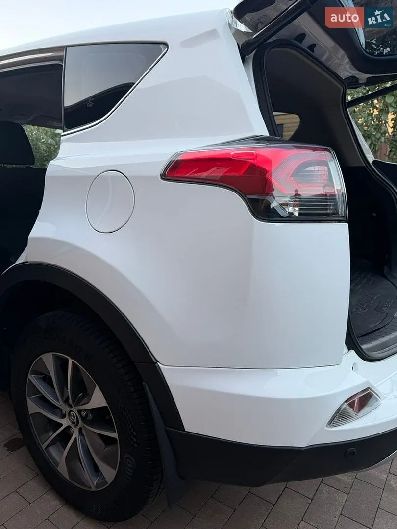 2017 Toyota RAV 4 - мініатюра 27