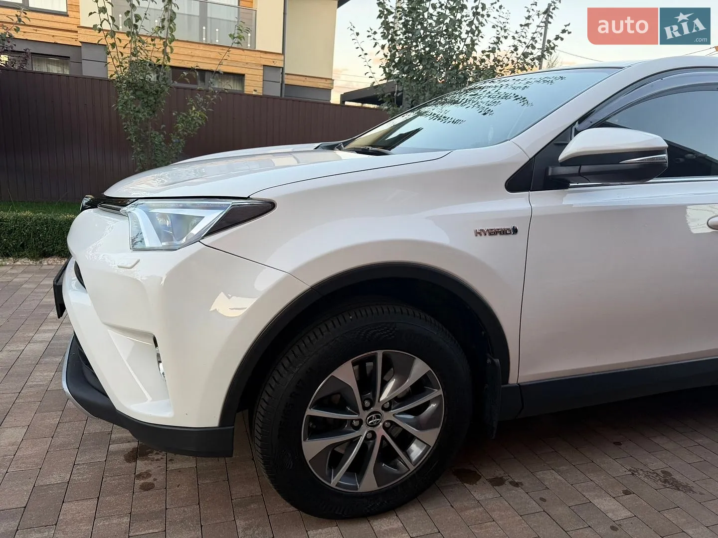 2017 Toyota RAV 4 - мініатюра 7