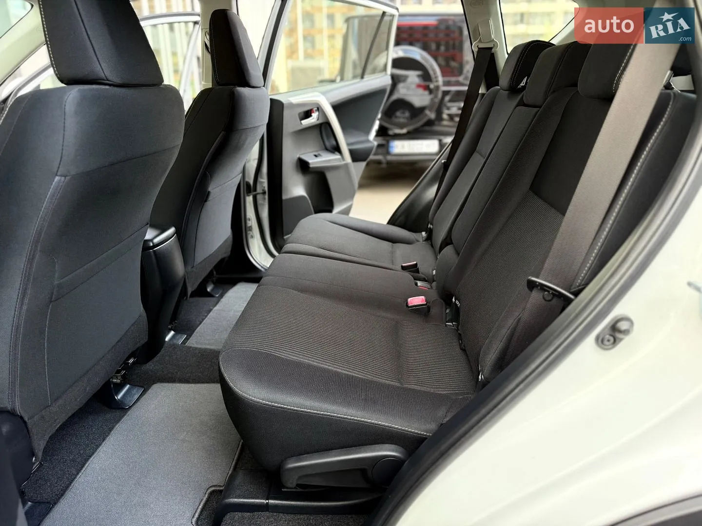 2014 Toyota RAV 4 - мініатюра 40