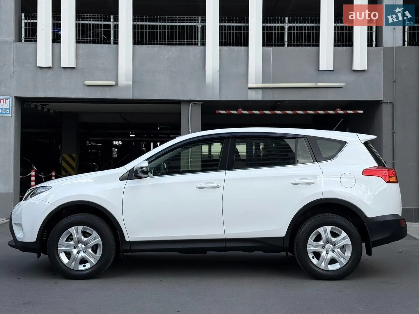 2014 Toyota RAV 4 - мініатюра 29