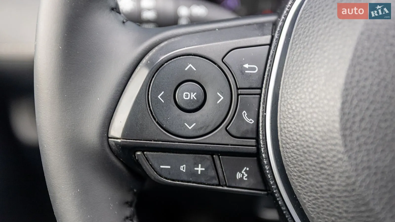 2019 Toyota RAV 4 - мініатюра 26