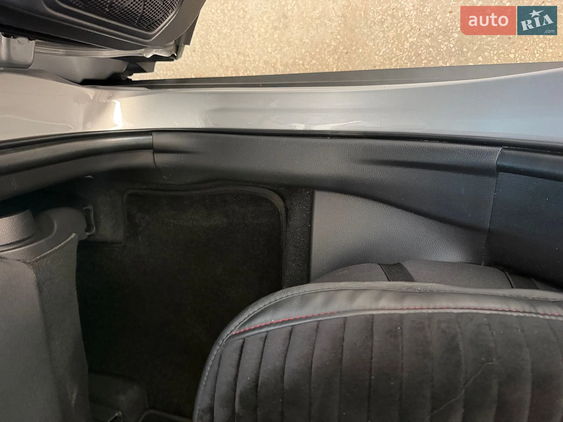 2021 Toyota RAV 4 - мініатюра 23