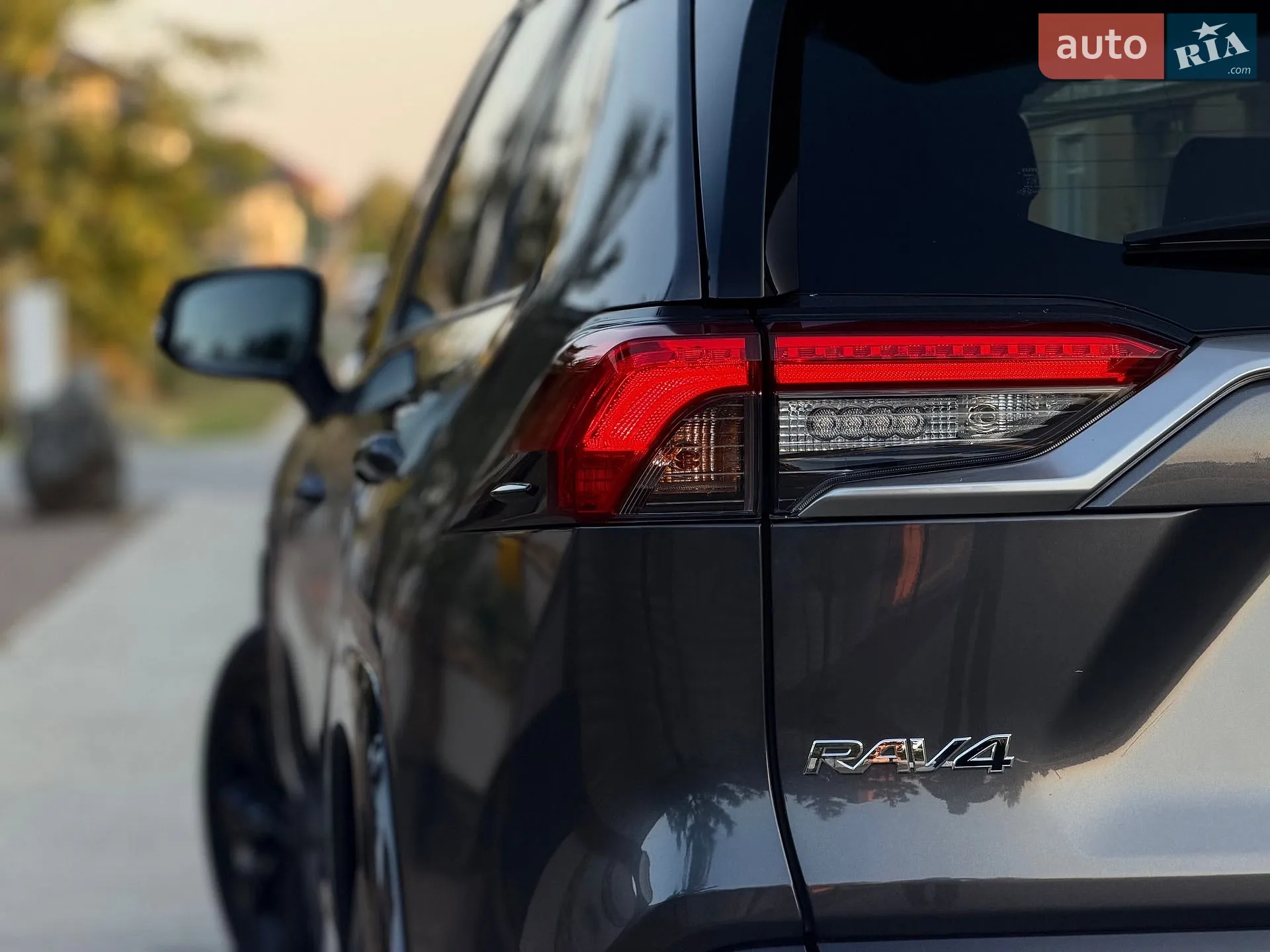2023 Toyota RAV 4 - мініатюра 23