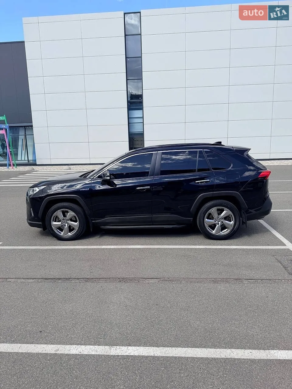 2020 Toyota RAV 4 - мініатюра 9