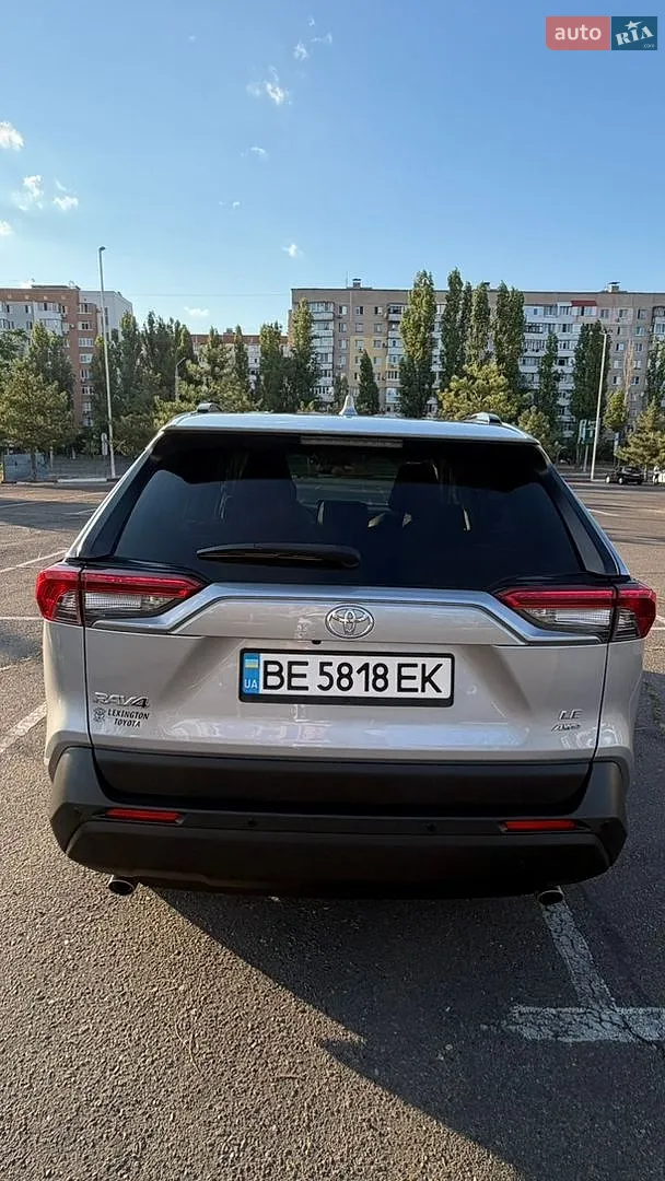 2019 Toyota RAV 4 - мініатюра 3