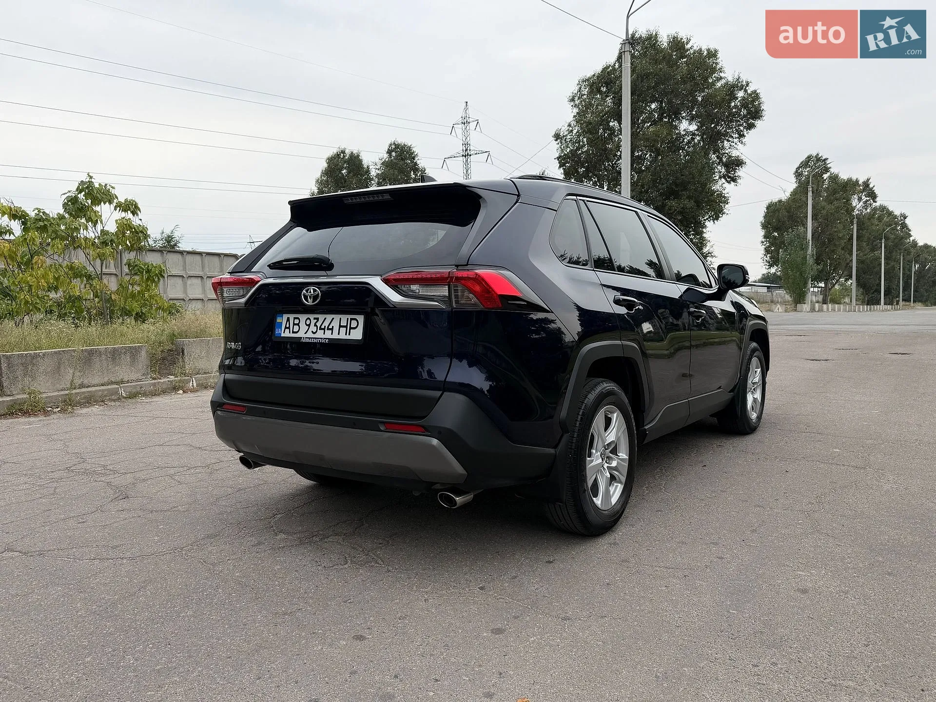 2020 Toyota RAV 4 - мініатюра 8