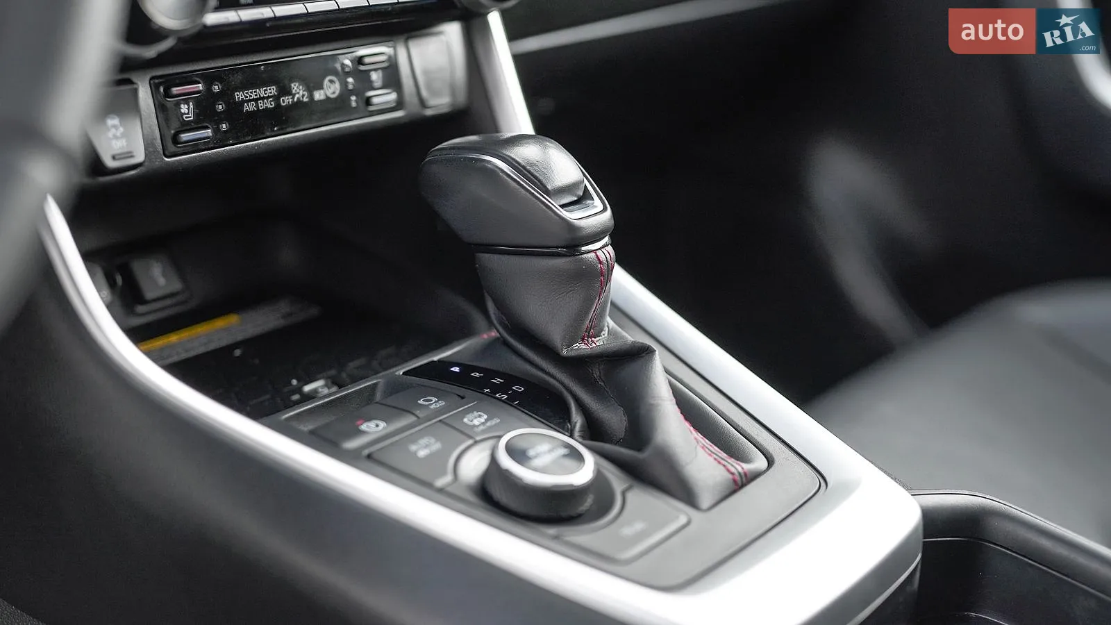2021 Toyota RAV 4 - мініатюра 40
