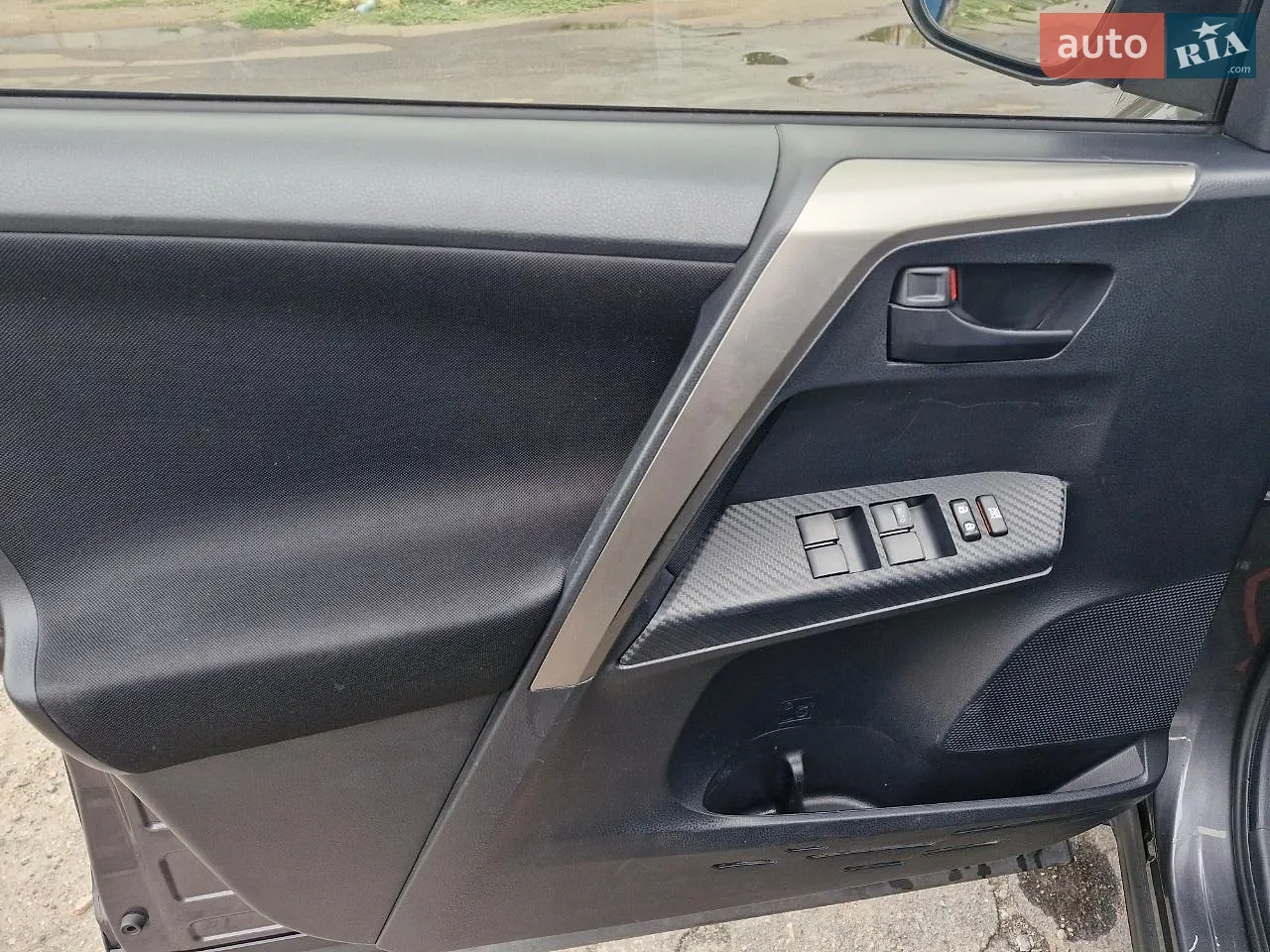 2015 Toyota RAV 4 - мініатюра 11