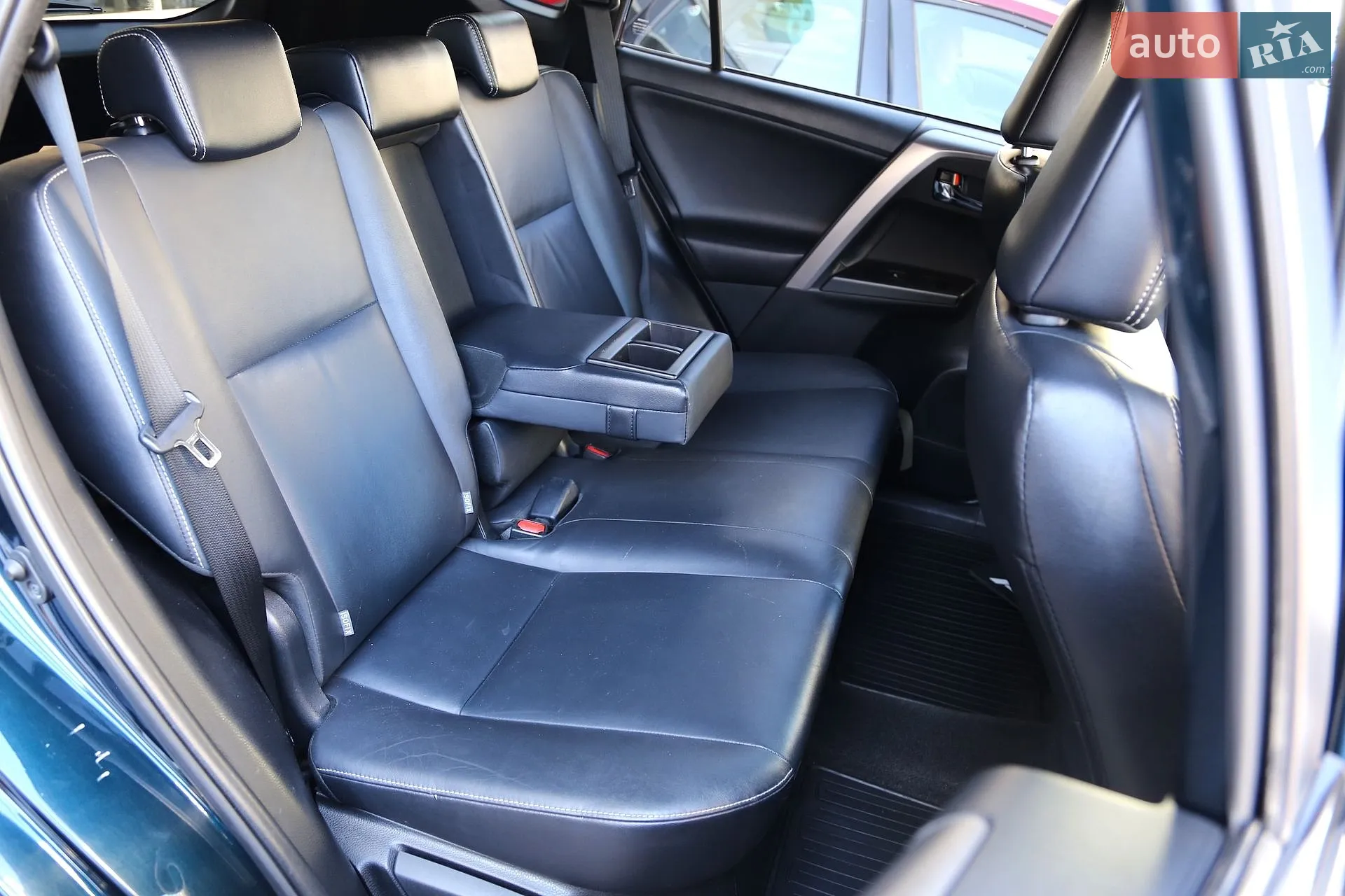 2016 Toyota RAV 4 - мініатюра 14