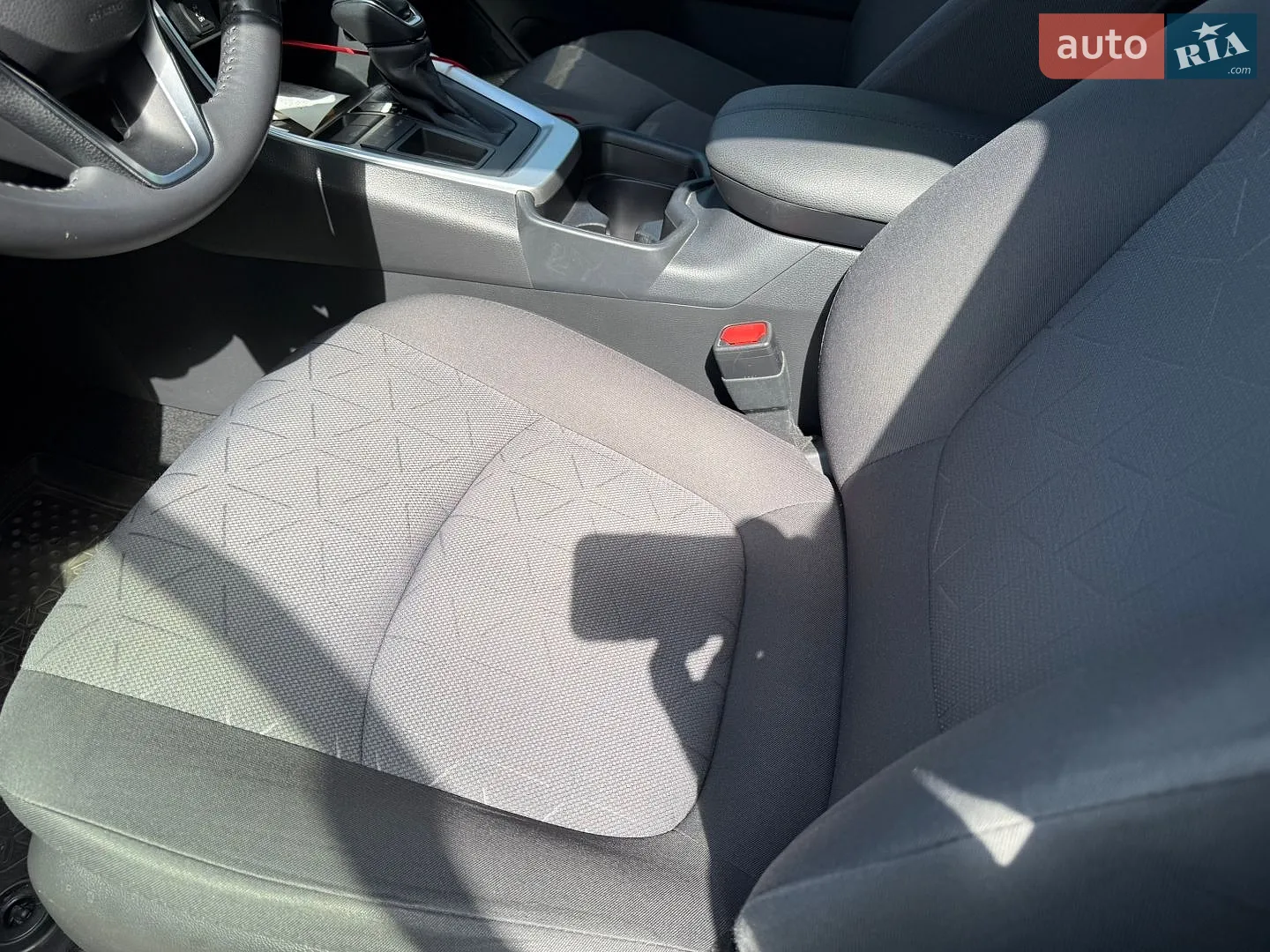 2021 Toyota RAV 4 - мініатюра 33