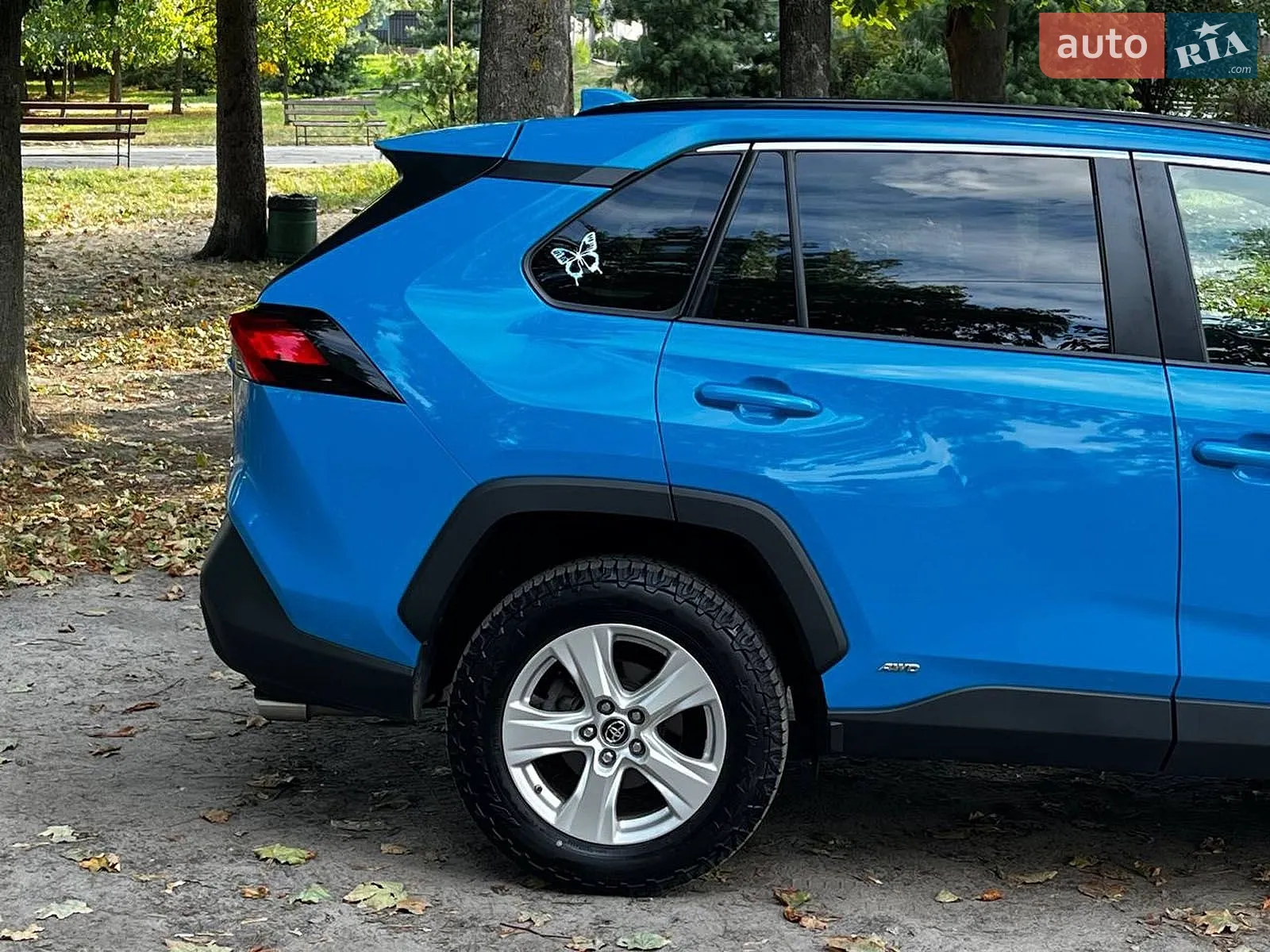 2020 Toyota RAV 4 - мініатюра 6