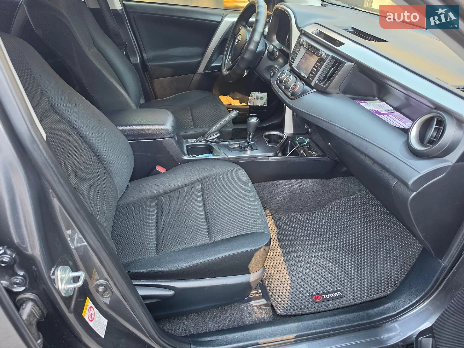 2016 Toyota RAV 4 - мініатюра 13