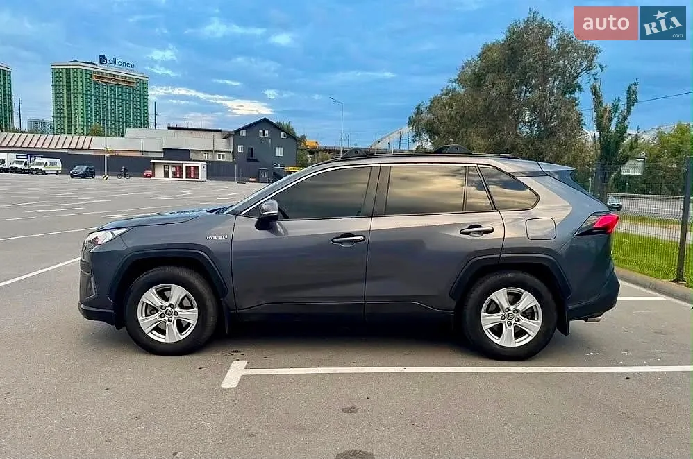 2020 Toyota RAV 4 - мініатюра 7