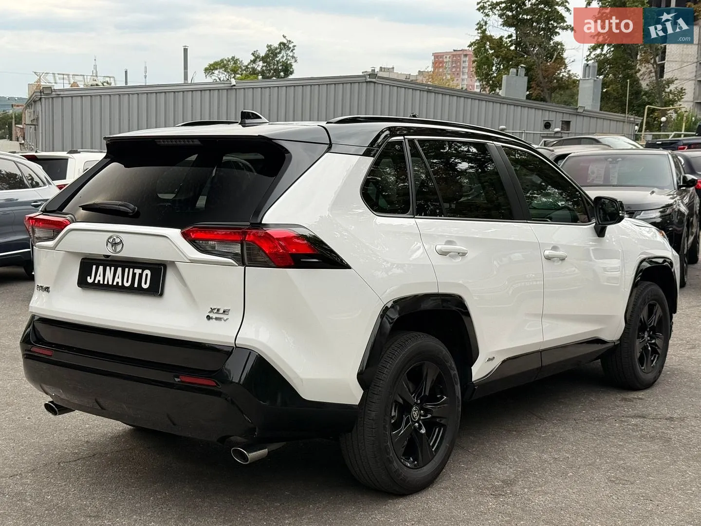 2025 Toyota RAV 4 - мініатюра 2