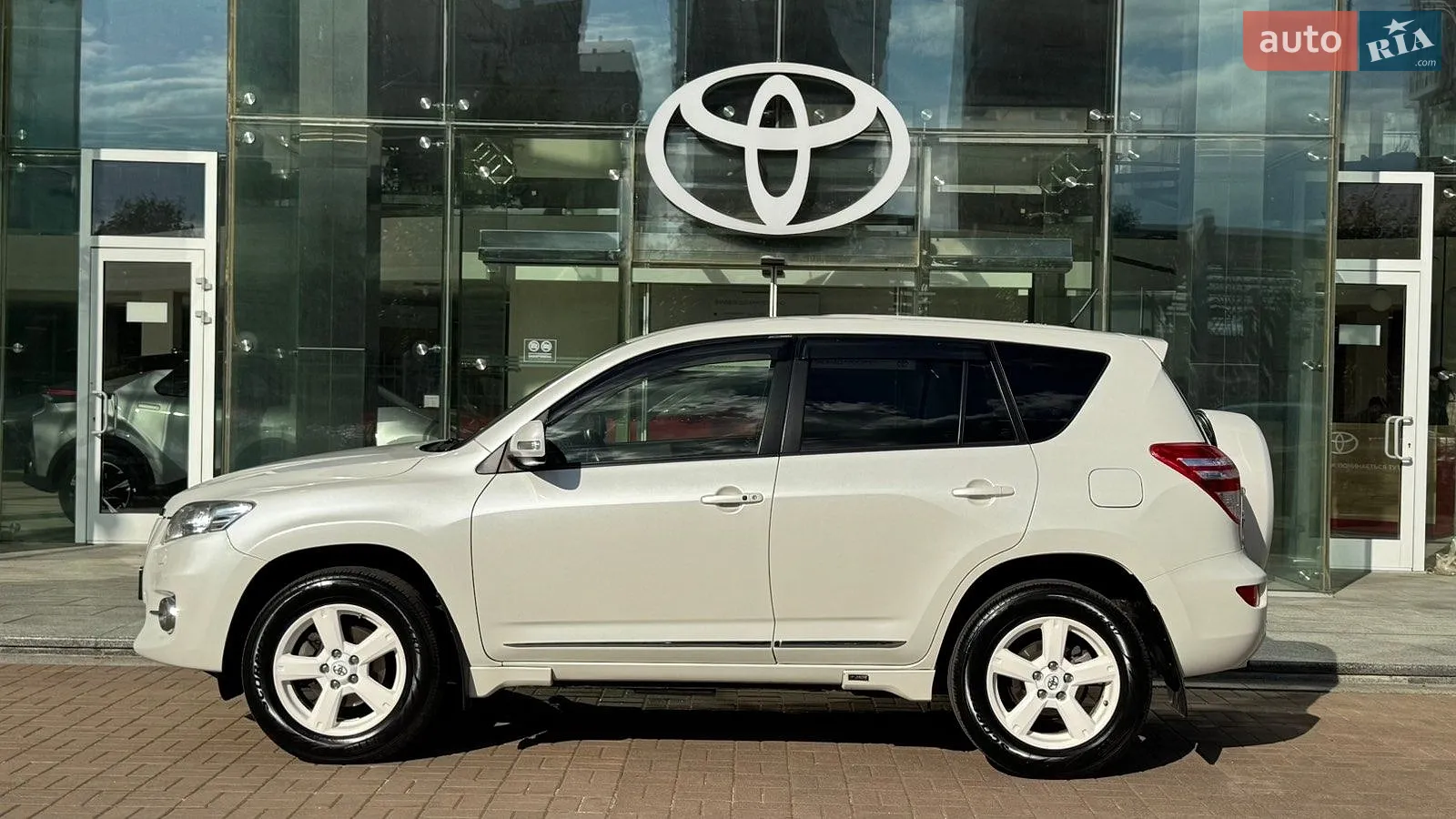2012 Toyota RAV 4 - мініатюра 3