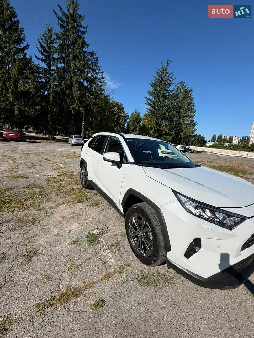 2025 Toyota RAV 4 - мініатюра 2