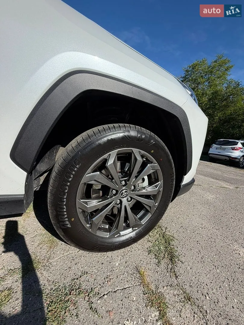 2025 Toyota RAV 4 - мініатюра 3