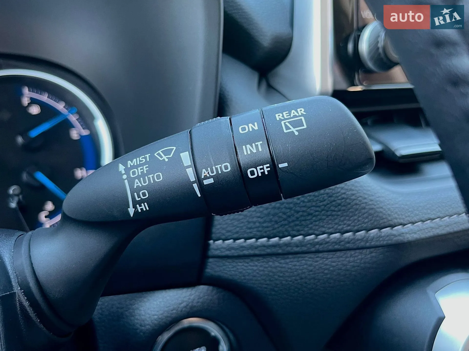 2025 Toyota RAV 4 - мініатюра 23