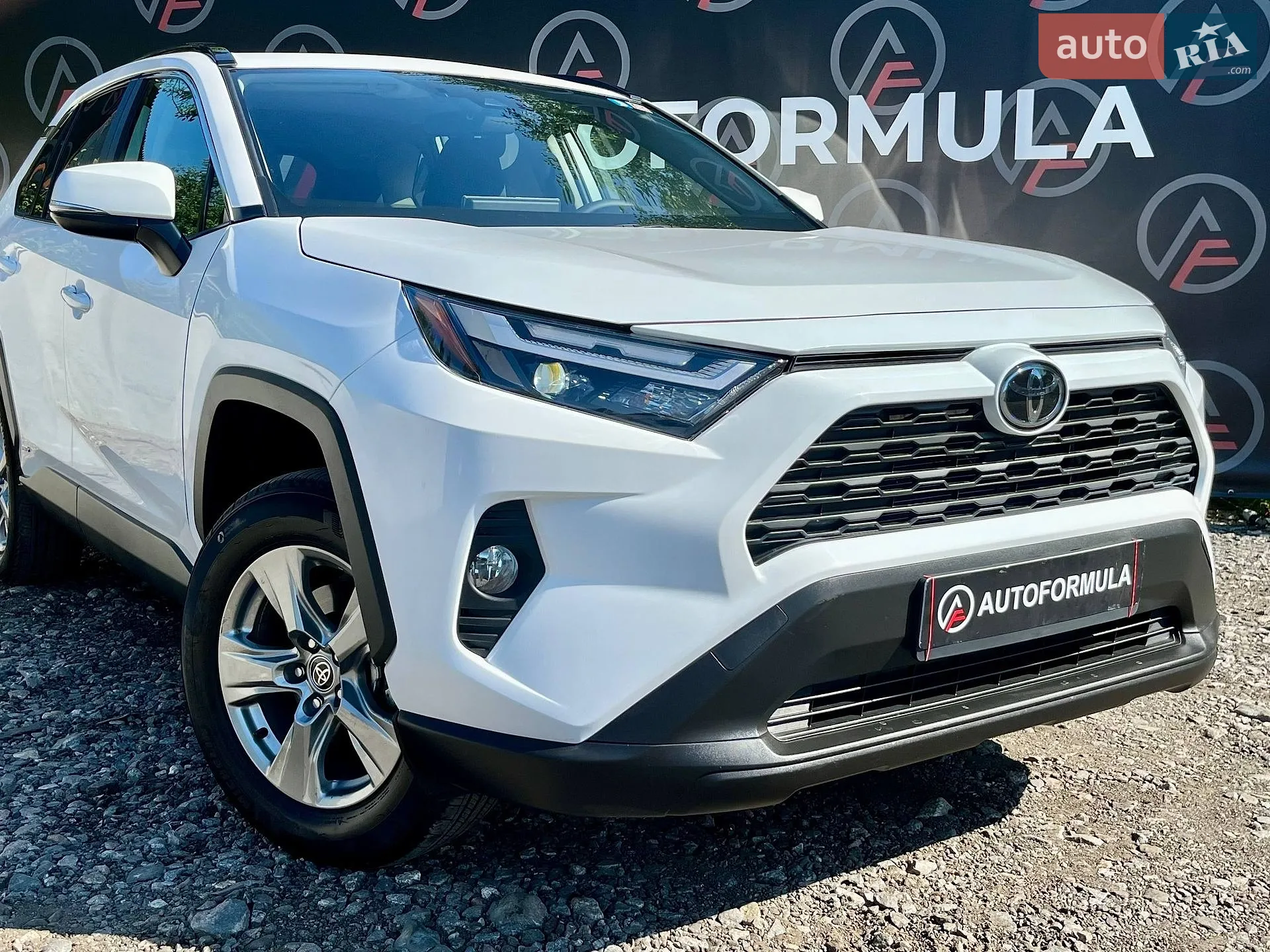 2025 Toyota RAV 4 - мініатюра 2