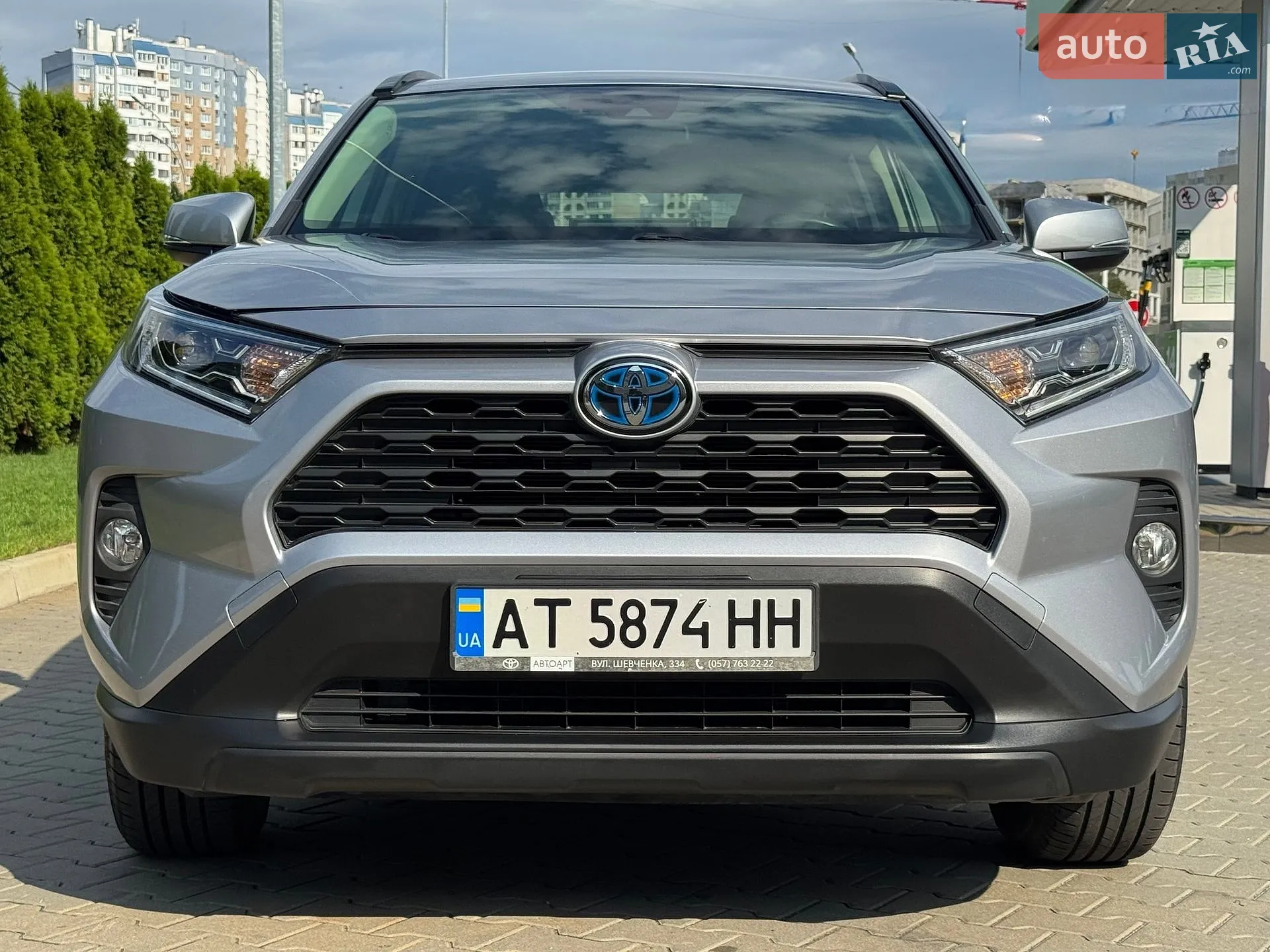 2020 Toyota RAV 4 - фото 1