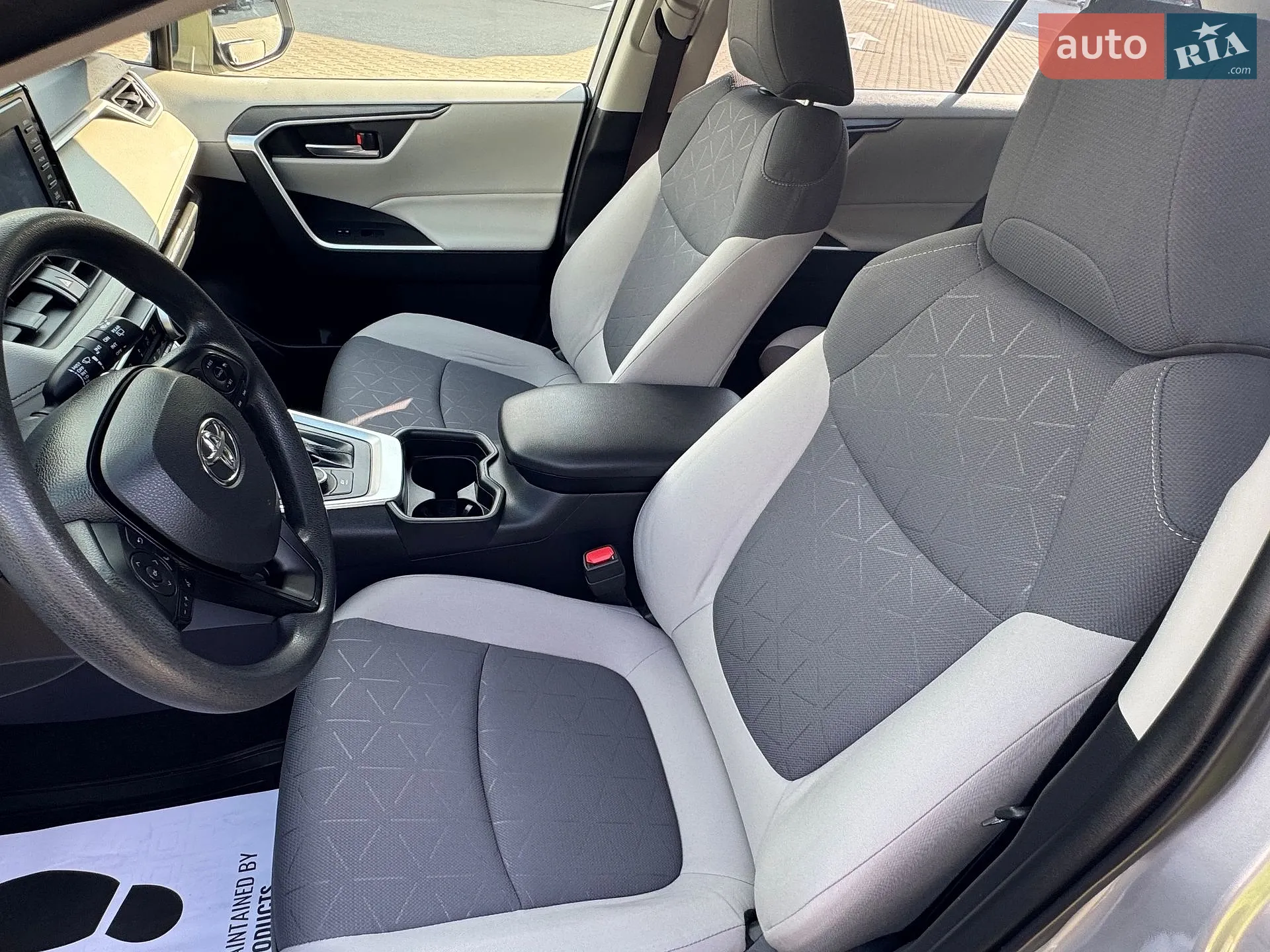 2020 Toyota RAV 4 - мініатюра 39