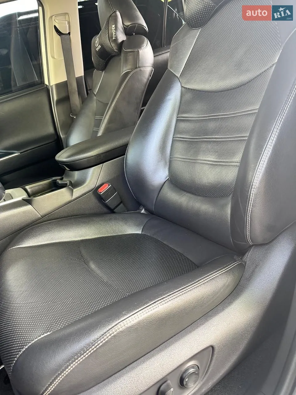 2019 Toyota RAV 4 - мініатюра 8