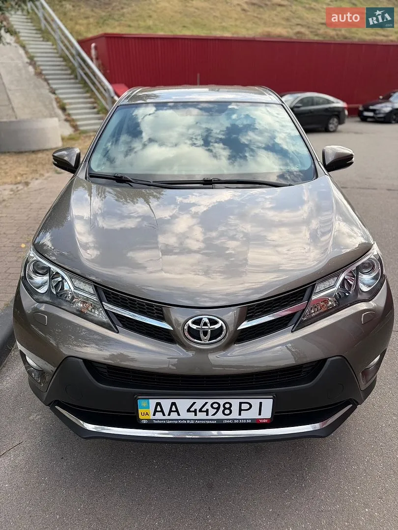2013 Toyota RAV 4 - мініатюра 4