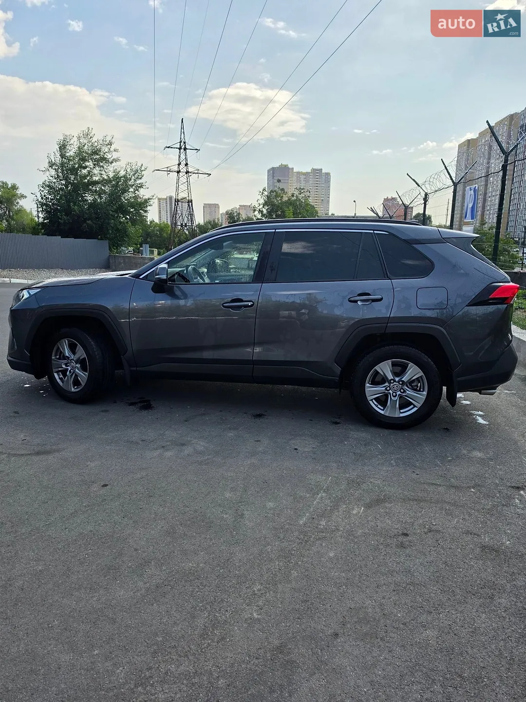 2023 Toyota RAV 4 - мініатюра 11