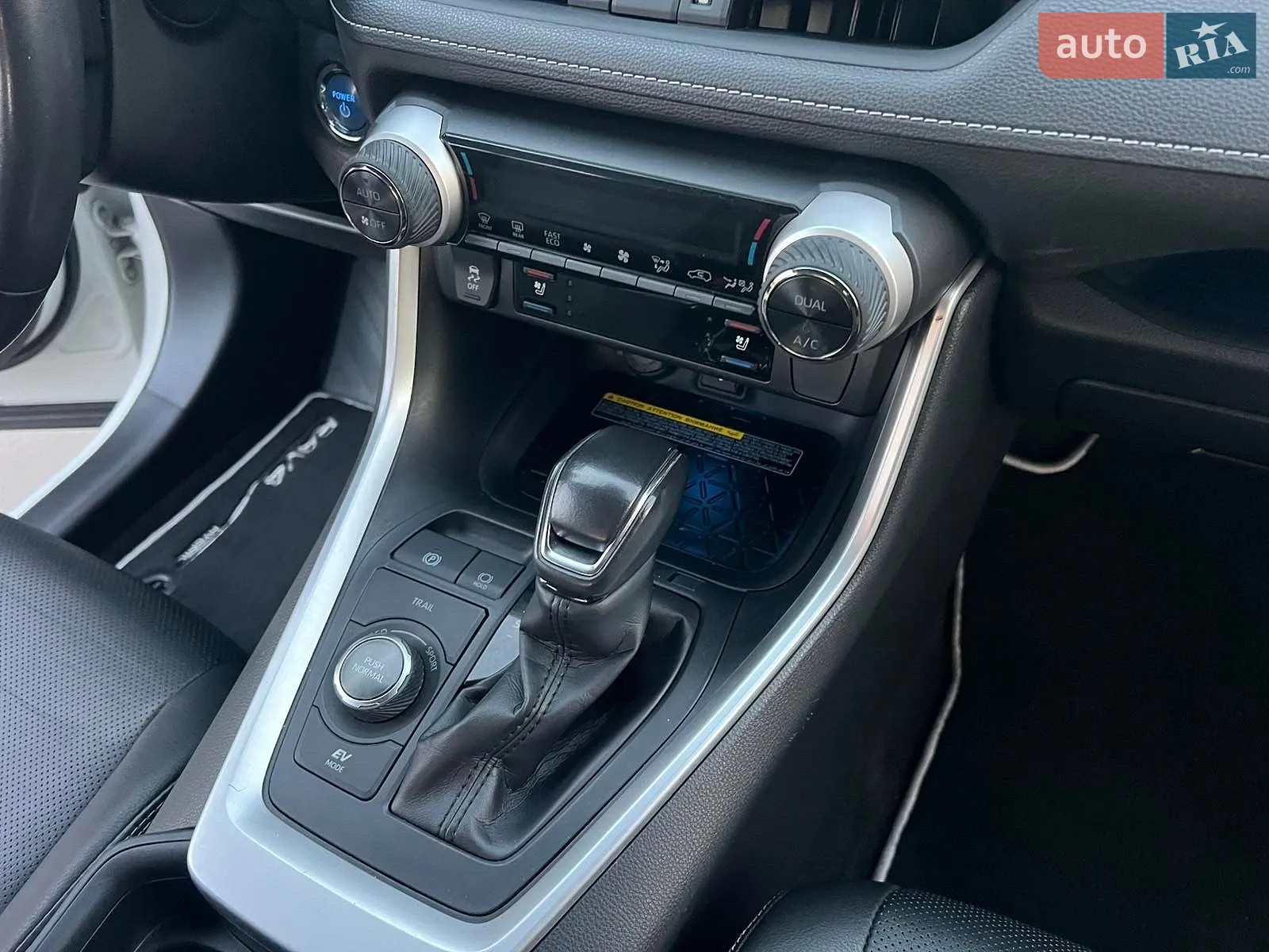 2020 Toyota RAV 4 - мініатюра 59