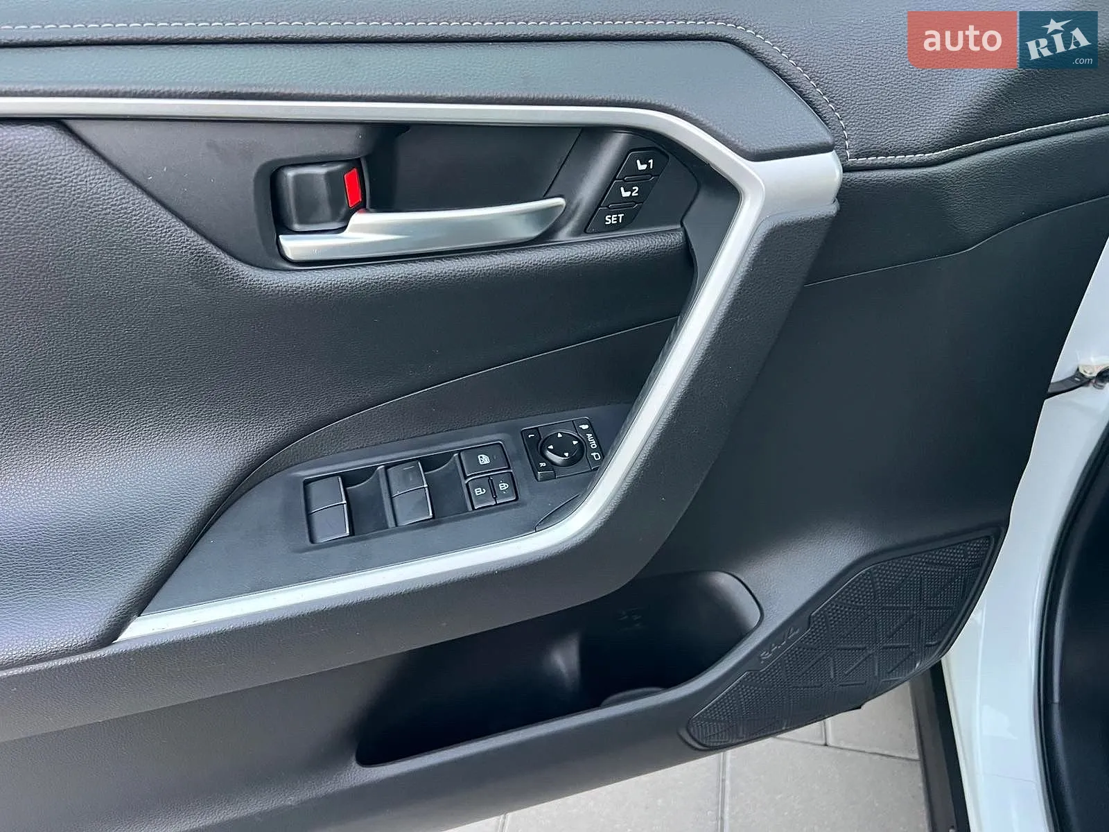 2020 Toyota RAV 4 - мініатюра 67