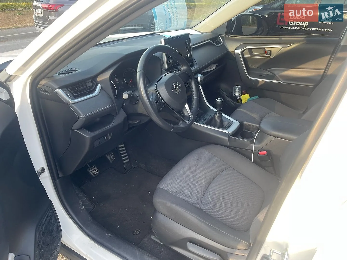 2019 Toyota RAV 4 - мініатюра 8