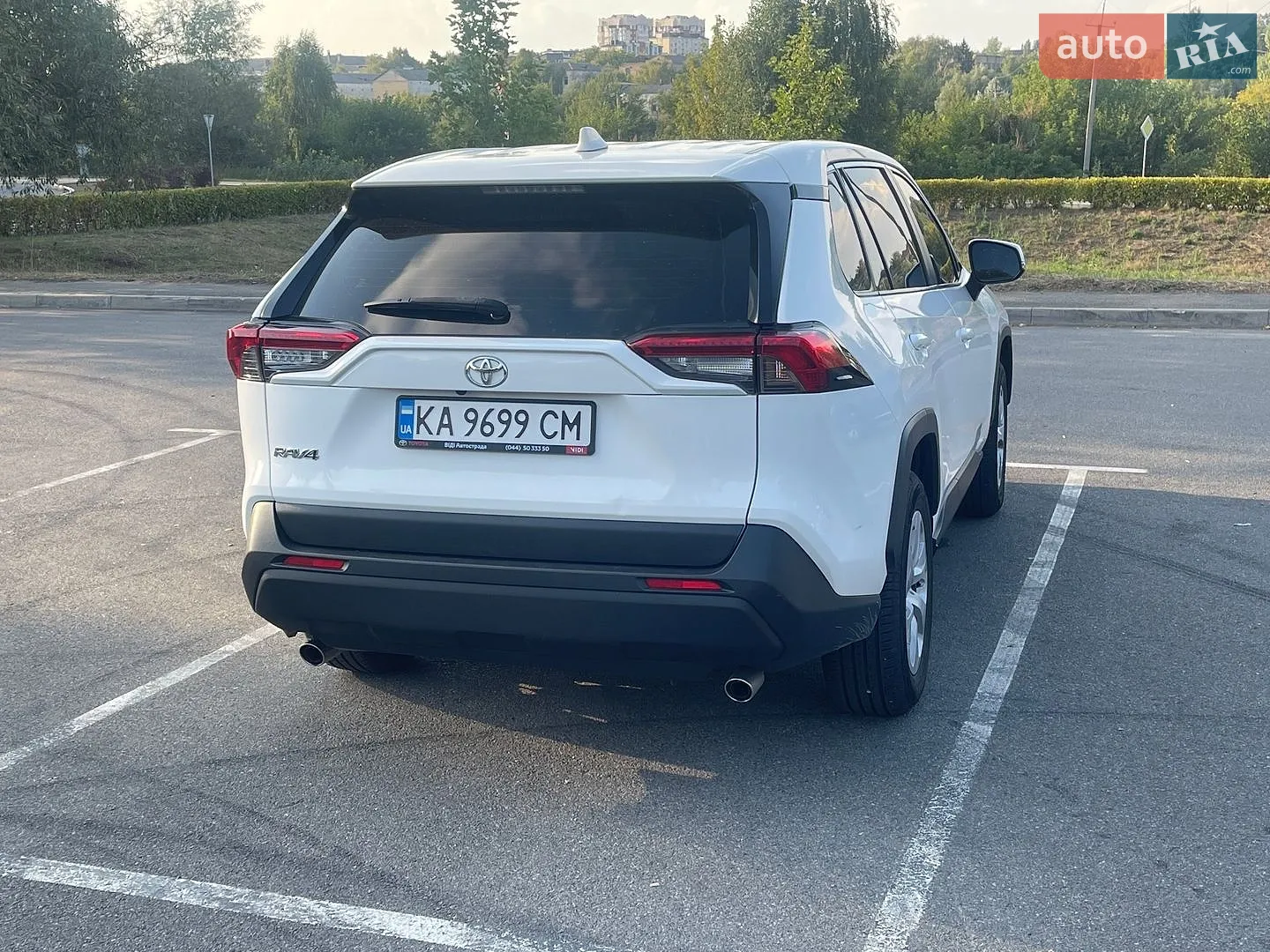 2019 Toyota RAV 4 - мініатюра 6