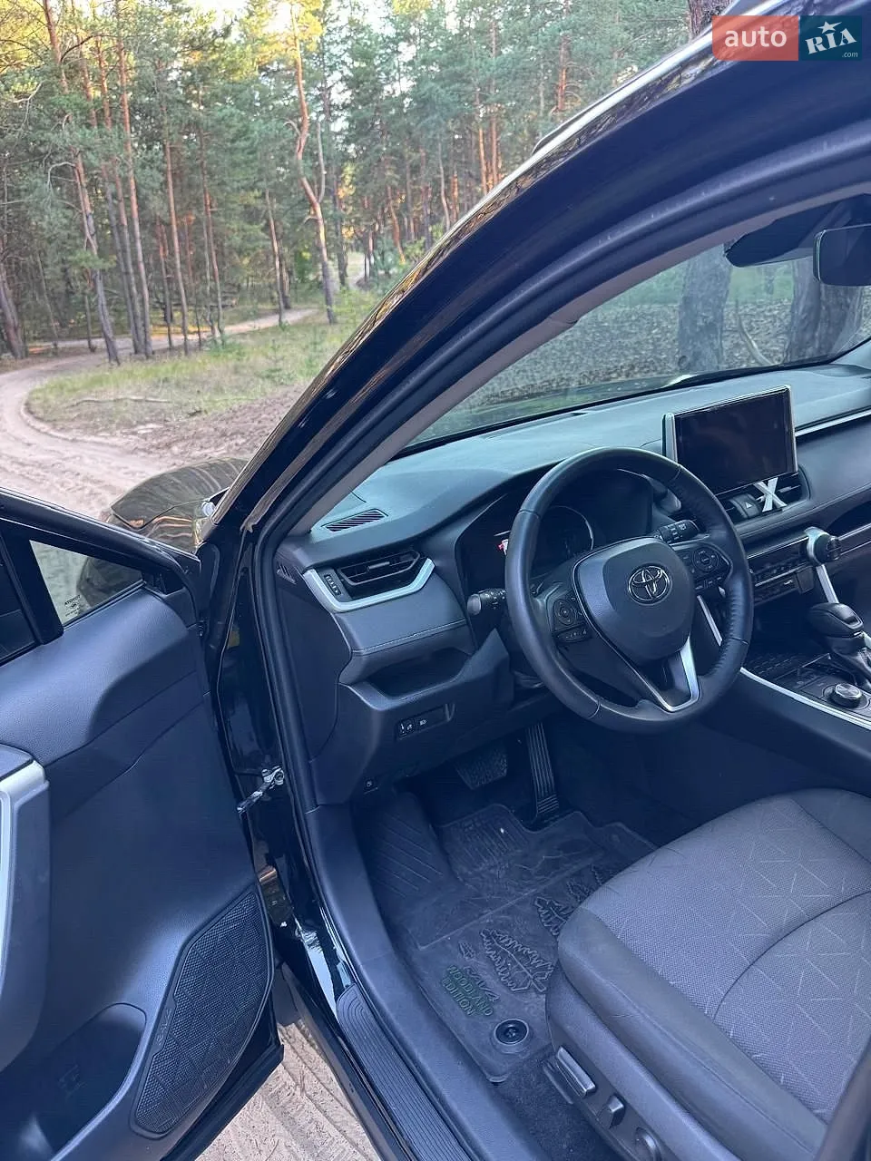 2023 Toyota RAV 4 - мініатюра 11