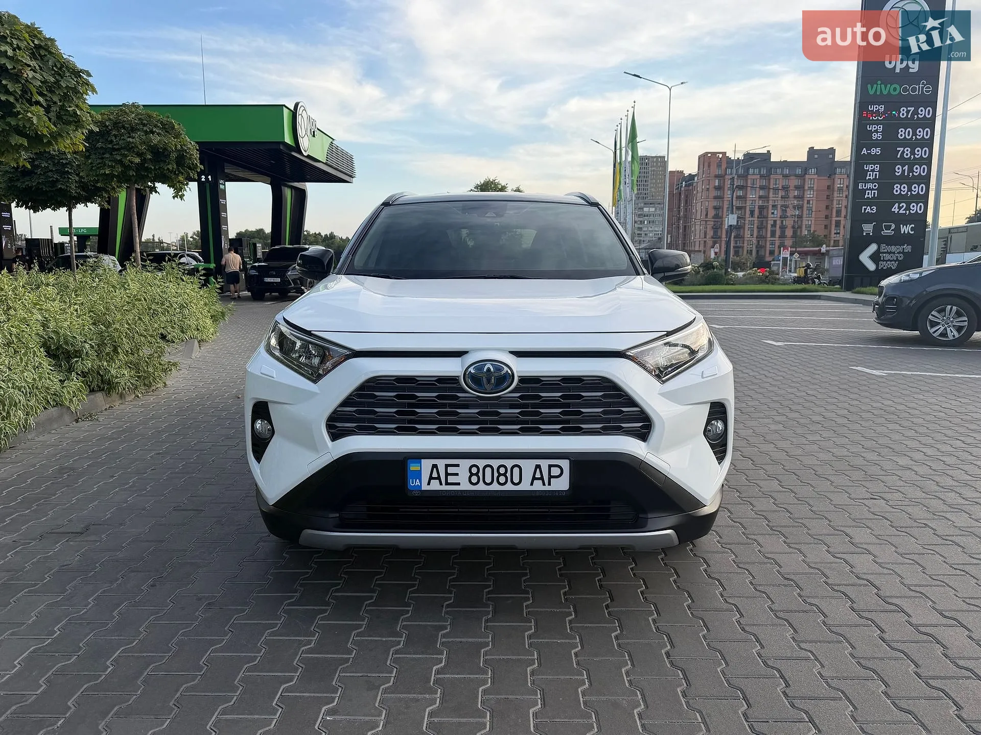 2021 Toyota RAV 4 - мініатюра 3