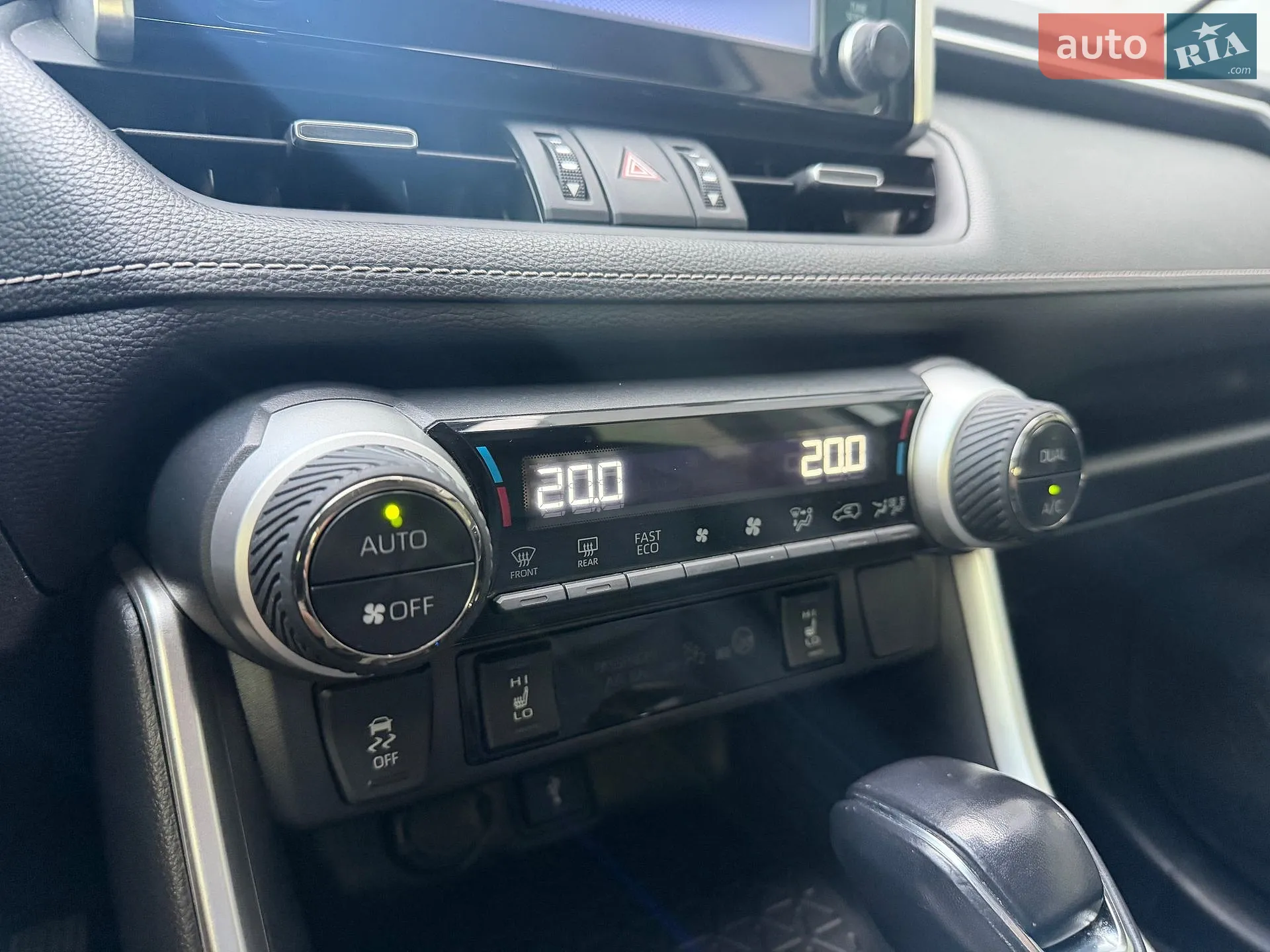 2021 Toyota RAV 4 - мініатюра 25