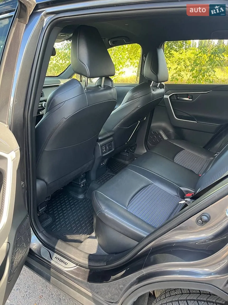 2019 Toyota RAV 4 - мініатюра 10