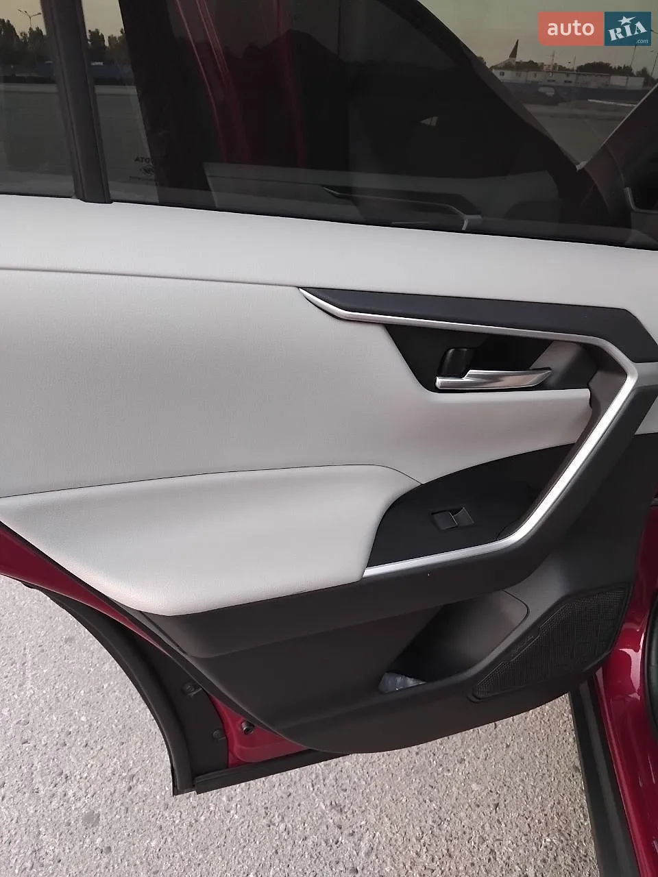 2020 Toyota RAV 4 - мініатюра 11