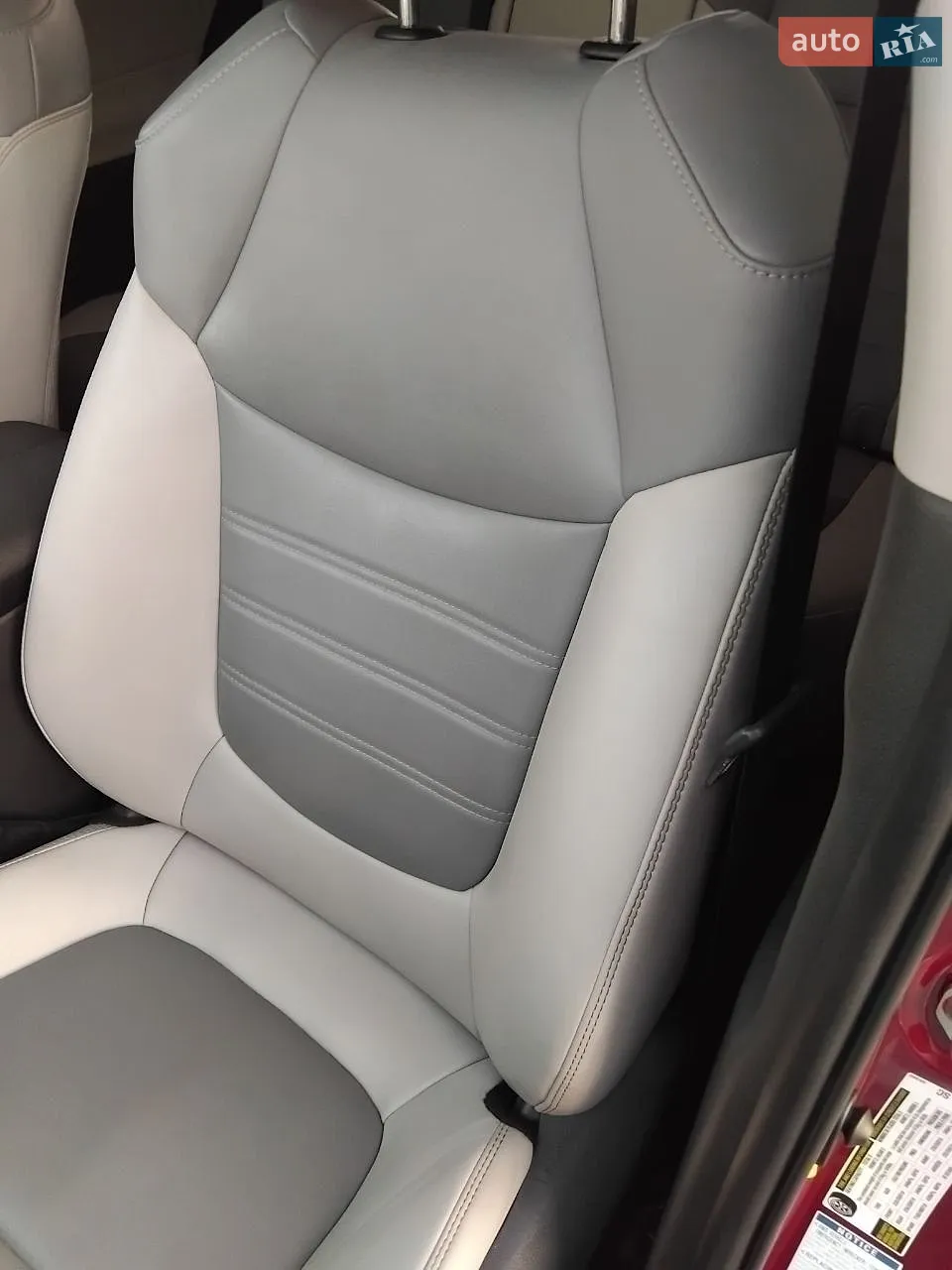 2020 Toyota RAV 4 - мініатюра 15